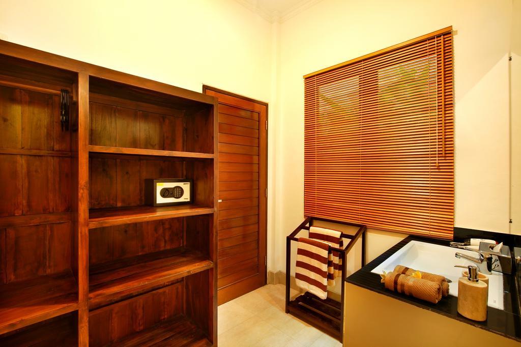 De Liza Villa Seminyak Beachside By Bali Asia Villa Екстер'єр фото