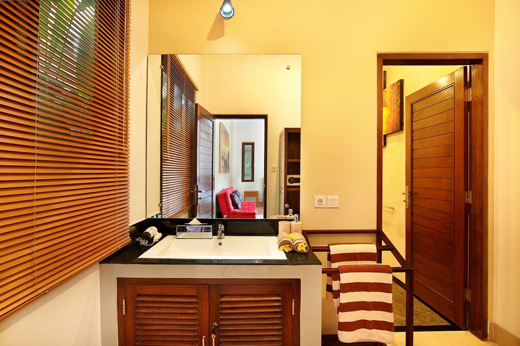 De Liza Villa Seminyak Beachside By Bali Asia Villa Екстер'єр фото